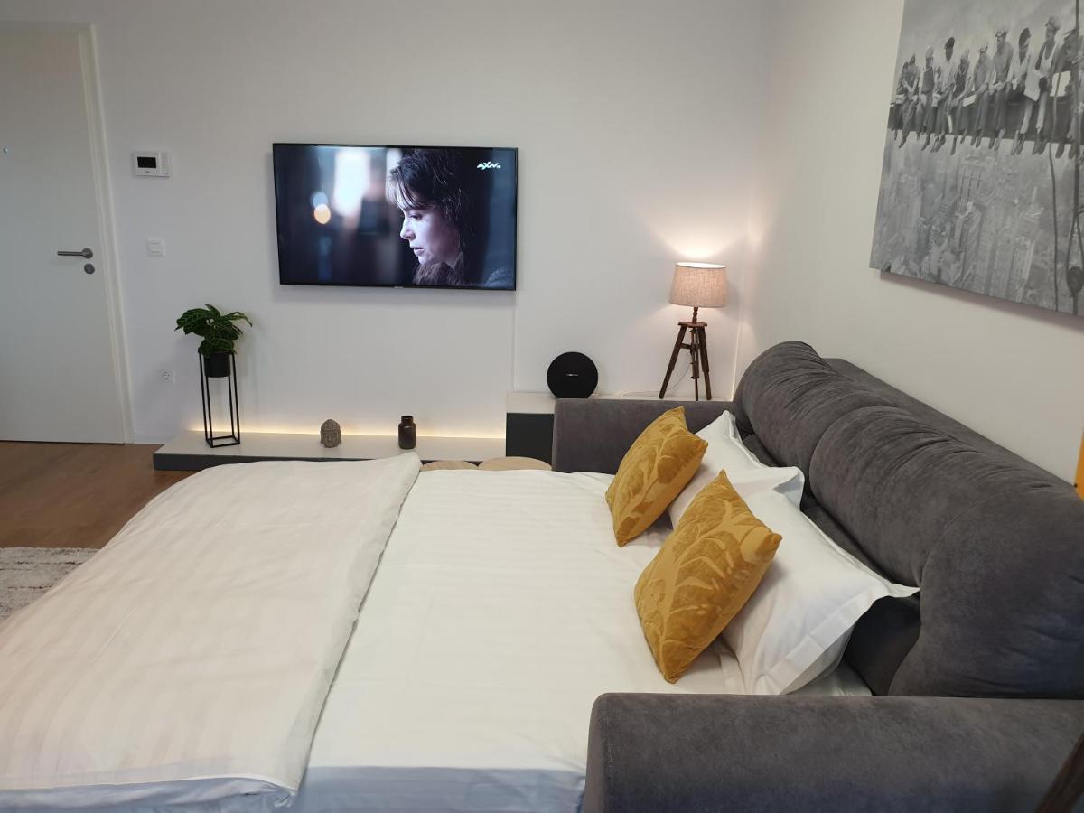 Executive Apartment Avantgarden Coresi Brasov Luaran gambar