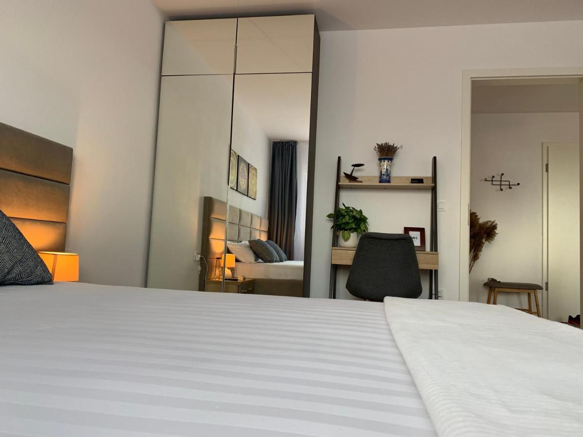 Executive Apartment Avantgarden Coresi Brasov Luaran gambar