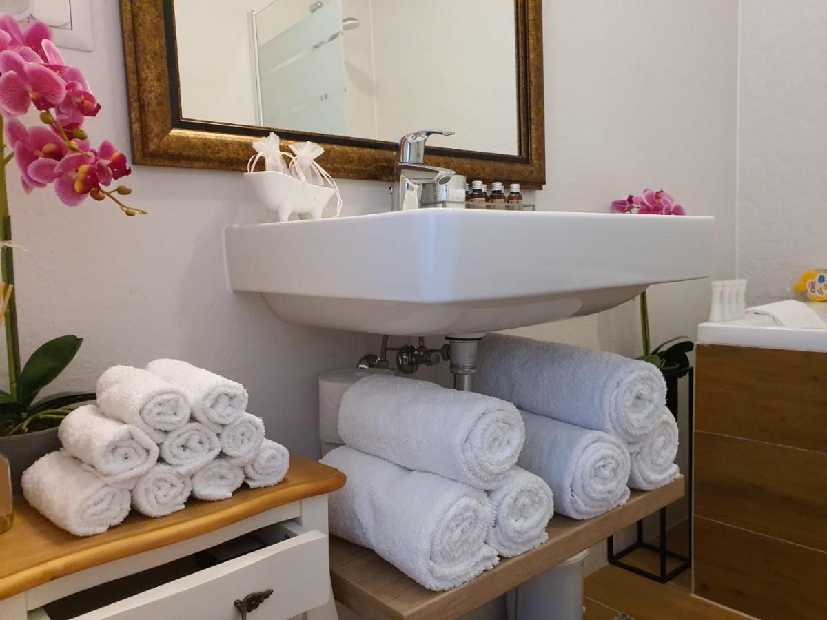 Executive Apartment Avantgarden Coresi Brasov Luaran gambar