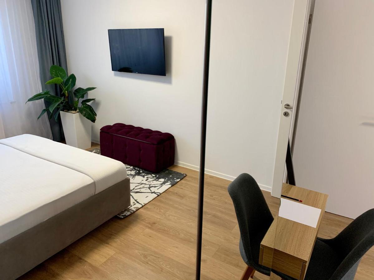 Executive Apartment Avantgarden Coresi Brasov Luaran gambar